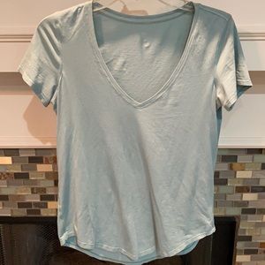 Lululemon Love Tee V-neck